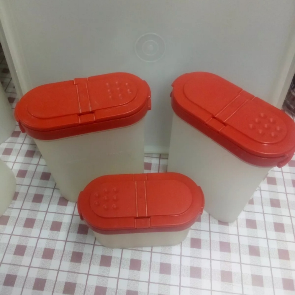 Vintage Tupperware Red/Clear 6 piece set